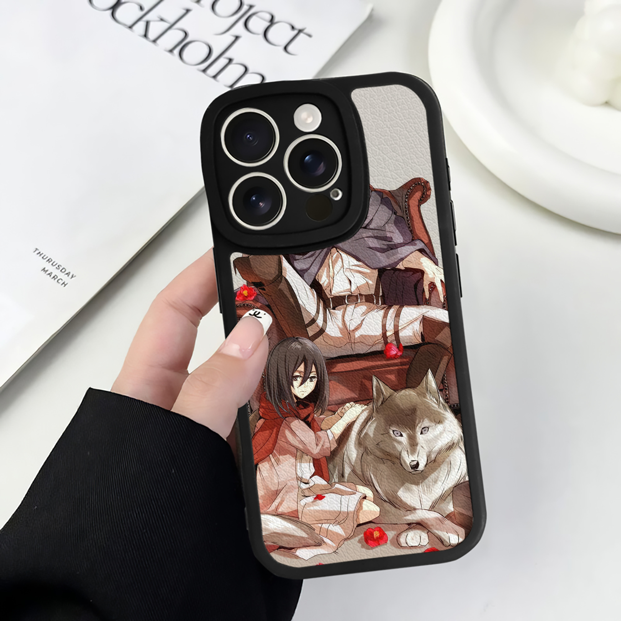 （画像用） 進撃の巨人 Attack on Titan 【iPhone 16シリーズ対応】シリコンスマホケース（レザー調） 材質：シリコン